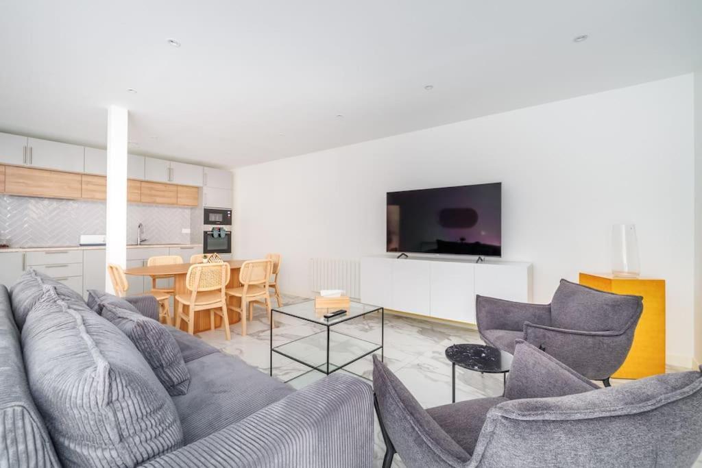 Beautiful Flat For 6 People #6 Daire Asnières Dış mekan fotoğraf