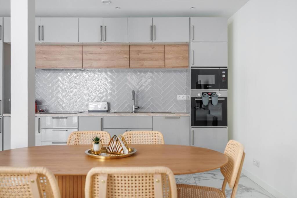 Beautiful Flat For 6 People #6 Daire Asnières Dış mekan fotoğraf
